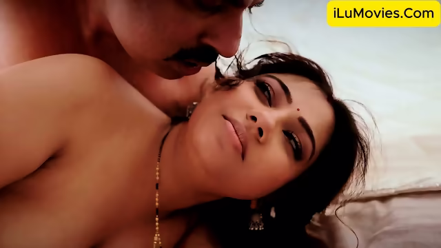 Subhati Das Romantic Chudai with Husband
